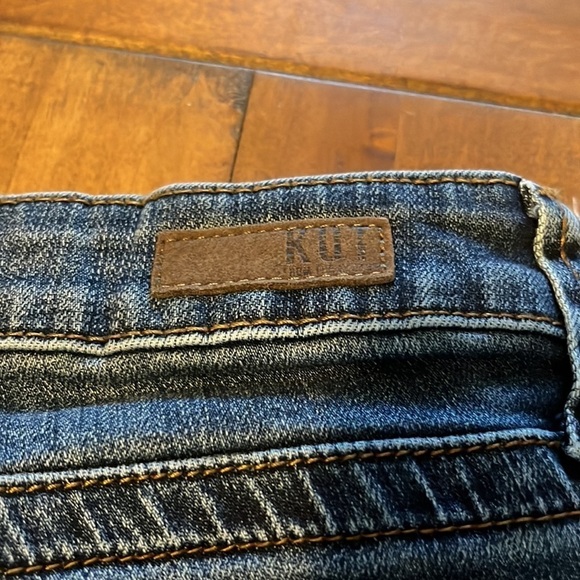 Kut from the Kloth jeans, size 6 - Picture 7 of 8